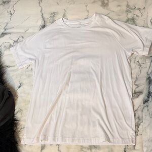 Alo Classic White Men's T-Shirt